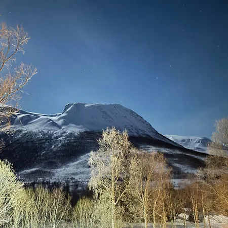 For 4 In Nature With Mountain View, 3 Km From *